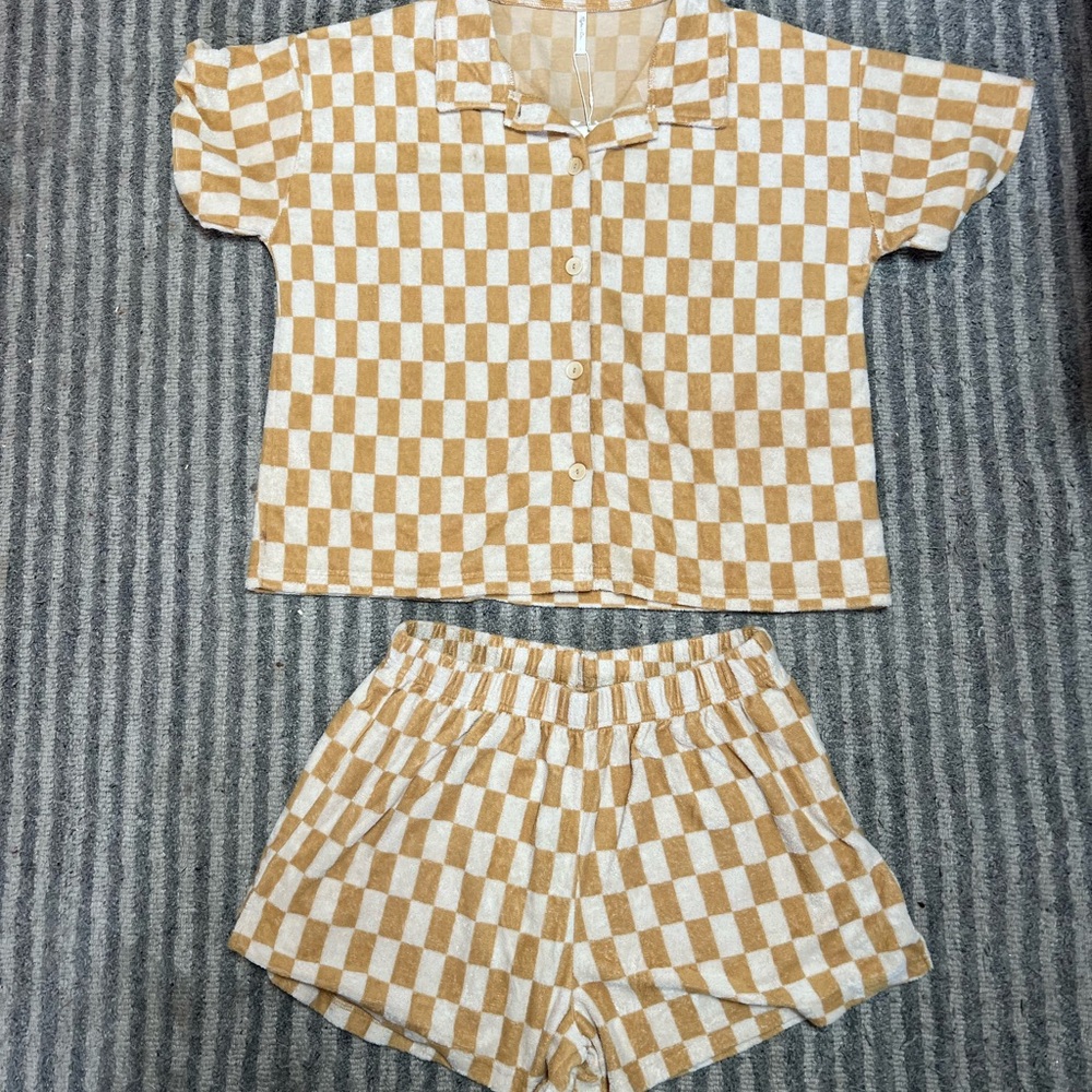 Rylee + Cru Checkered Pajama Set - Tan and Cream